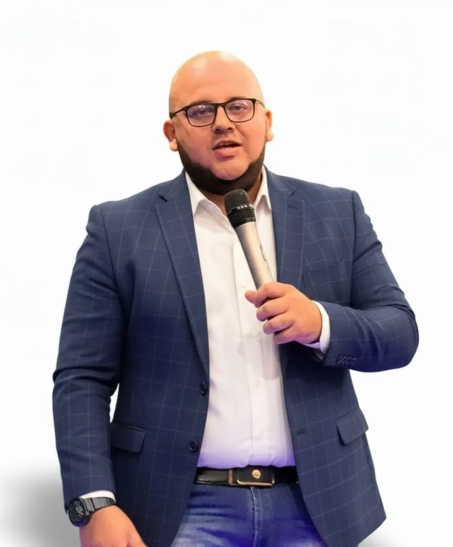 Pastor Andrés Tovar
